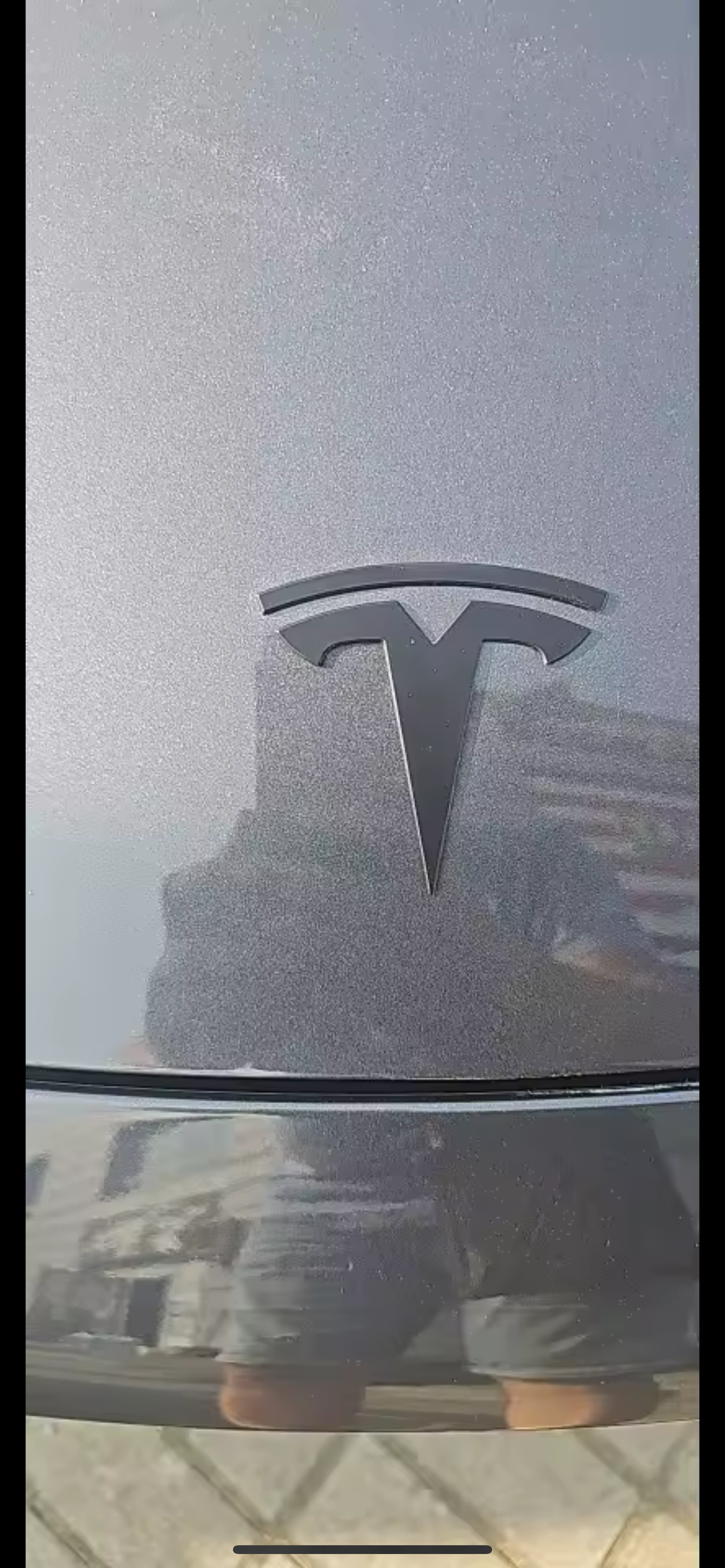 Logo tesla coffre avant frunk