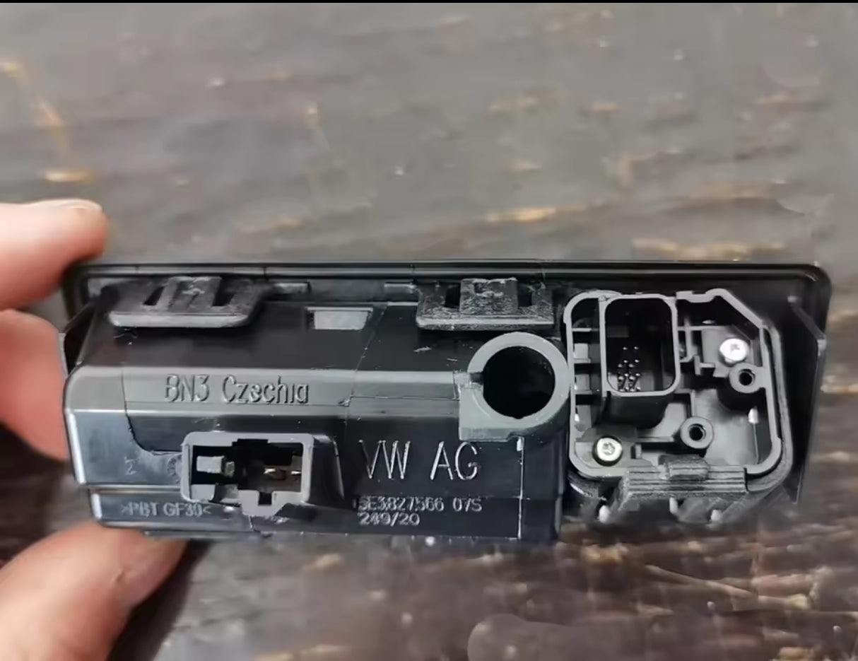 Caméra de recul a3 8Y