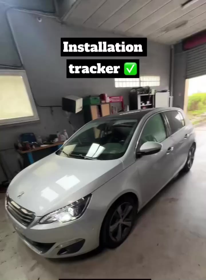 Tracker avec coupe moteur + installation (78)